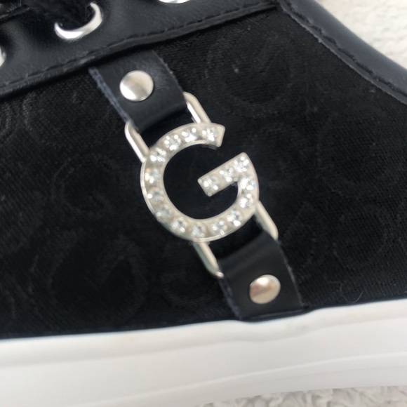 Guess Black sneakers size 6.5 - Picture 4 of 10